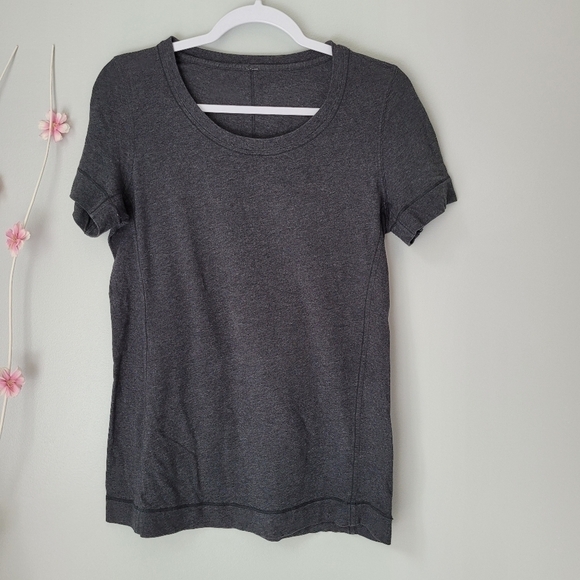 LULULEMON Short Sleeve Top - Picture 2 of 7